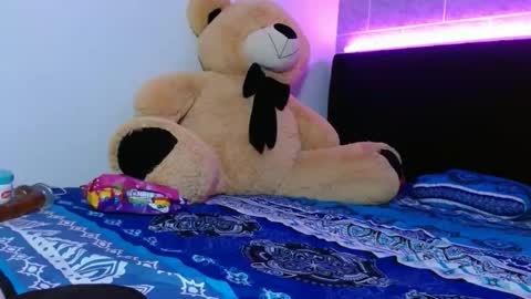 dafne_hot77 online show from 03-17-26, 10:24