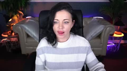 Dafni Mon online show from 04-23-26, 05:52