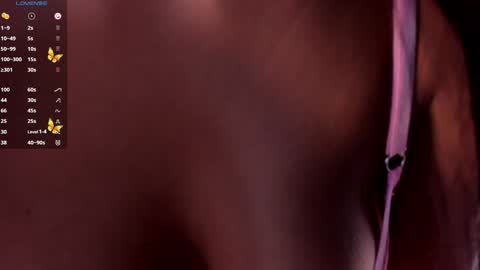 Snapshot of dahiana_cute_ chatting on 12-19-24, 05:29 Dahiana online show from 12-19-24, 05:29