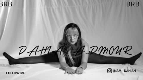 Dahiana  online show from 03-06-26, 12:01