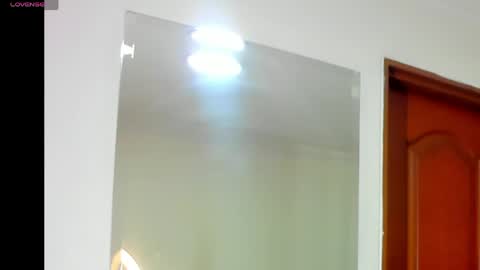 Dahiana  online show from 04-14-26, 12:22