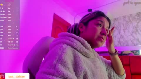 Snapshot of dahiana_dmour chatting on 05-28-26, 12:24 Dahiana online show from 05-28-26, 12:24