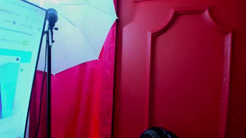 Dahiane Connor online show from 11-02-25, 11:34