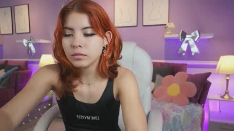 Dahlia Grey online show from 01-14-26, 11:38