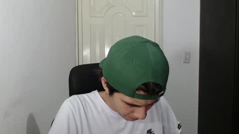 lorena online show from 01-24-25, 03:32