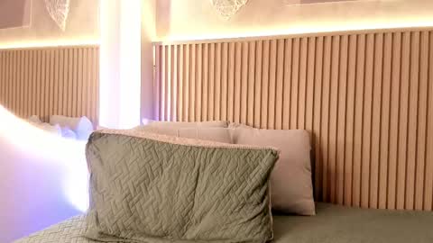 Daiana online show from 10-11-25, 12:21