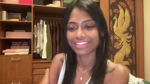 Snapshot of daily_dosessshhhh chatting on 12-12-24, 11:50 AnnaCeleste online show from 12-12-24, 11:50