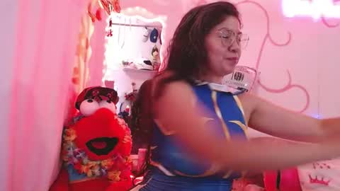 Snapshot of daina_flower chatting on 06-18-26, 06:02 DAINA online show from 06-18-26, 06:02