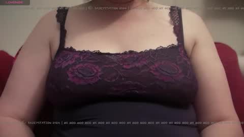 Mx Mommy Moo online show from 01-12-26, 05:07