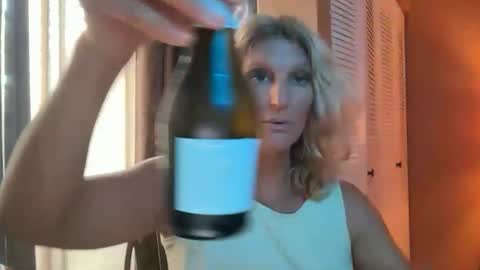 Snapshot of daisy9kat chatting on 03-01-26, 04:42 Daisy137 online show from 03-01-26, 04:42