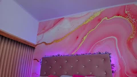 Snapshot of daisy__rose chatting on 02-26-25, 10:58 Dai online show from 02-26-25, 10:58