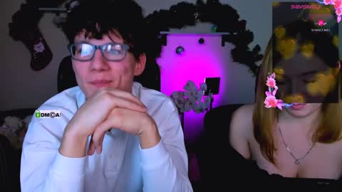 Snapshot of daisy_candy chatting on 01-10-25, 08:37 Little Di online show from 01-10-25, 08:37