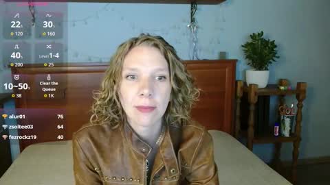 daisy_lovely online show from 10-07-25, 04:20