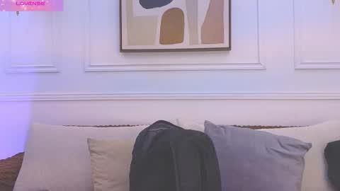 Daisy Price online show from 03-12-26, 10:43