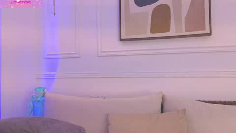 Daisy Price online show from 04-28-26, 11:04