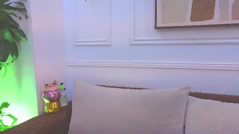 Daisy Price online show from 07-28-26, 10:43