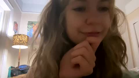 DaisyB3 online show from 01-04-25, 04:44