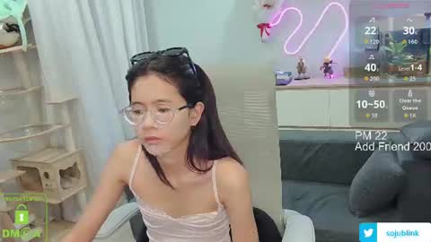 Snapshot of daisybean chatting on 06-16-26, 08:39 Daisy online show from 06-16-26, 08:39