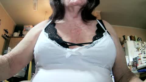 daisy mae online show from 08-03-26, 06:01