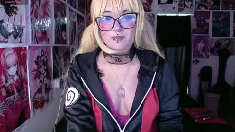 Snapshot of dakapsy420_ chatting on 04-08-26, 07:36 Dakapsy online show from 04-08-26, 07:36