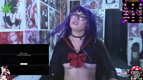 Snapshot of dakapsy420_ chatting on 05-12-26, 07:33 Dakapsy online show from 05-12-26, 07:33