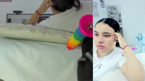 daki_ume_ online show from 04-19-26, 02:11