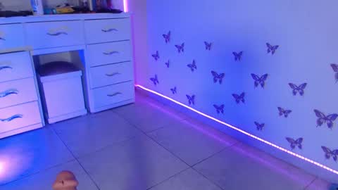 VALENTINA  online show from 03-16-26, 07:01