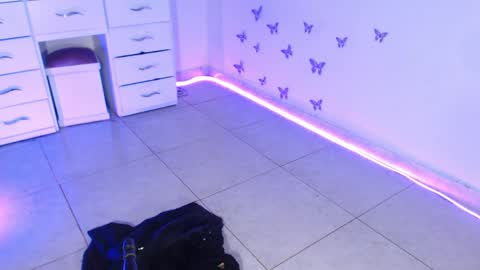 Snapshot of dakkotta_curvy chatting on 05-06-26, 07:13 VALENTINA online show from 05-06-26, 07:13