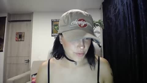 IG  dakotasofiaa online show from 01-14-25, 03:11