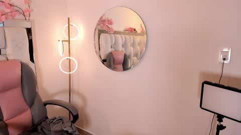 dakota_jhons1 online show from 04-13-26, 06:46