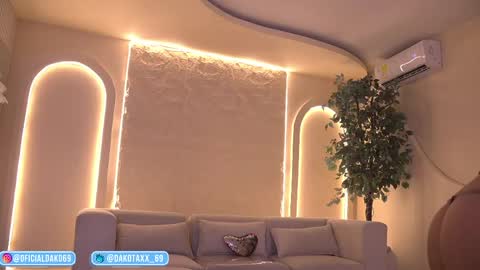 Snapshot of dakota_leex chatting on 05-15-26, 12:39 dako online show from 05-15-26, 12:39