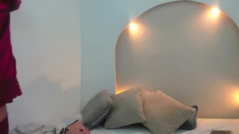 Dakota  online show from 03-20-26, 12:54