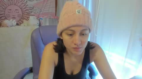 Snapshot of dakotaa_aa chatting on 10-24-25, 02:02 The girl of your dreams o online show from 10-24-25, 02:02
