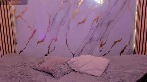 Dakota Ferreti online show from 04-21-26, 12:44