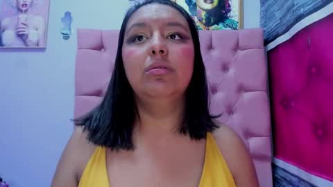 Mariana online show from 11-27-25, 06:32