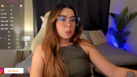 Snapshot of dakottaa__ chatting on 11-08-25, 11:47 dakottaa__ online show from 11-08-25, 11:47