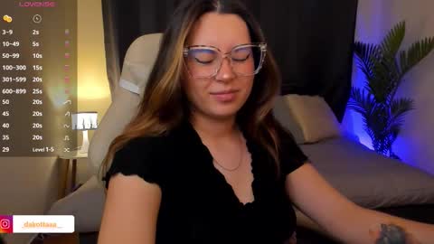 Snapshot of dakottaa__ chatting on 12-03-25, 11:36 dakottaa__ online show from 12-03-25, 11:36