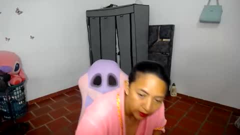 Snapshot of daleska_delicious1 chatting on 05-10-26, 03:01 daleska_delicious1 online show from 05-10-26, 03:01