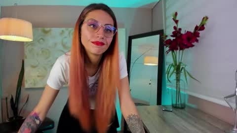 Snapshot of dalia_garrett chatting on 02-06-25, 01:54 Dalia online show from 02-06-25, 01:54