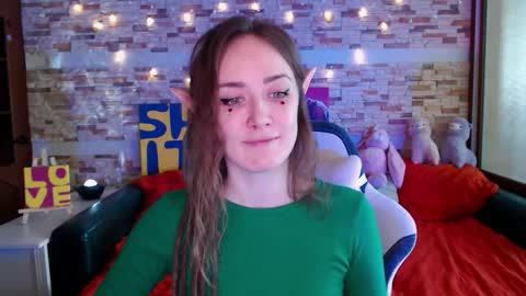 Dalia  online show from 12-23-25, 10:13