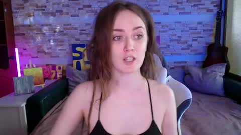 Dalia  online show from 04-20-26, 11:02