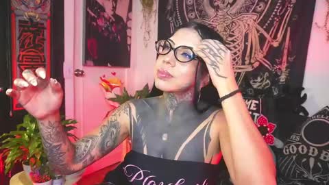 dalia_vorhees online show from 06-06-26, 02:05