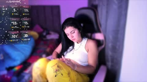 Dalia April online show from 04-25-26, 03:53