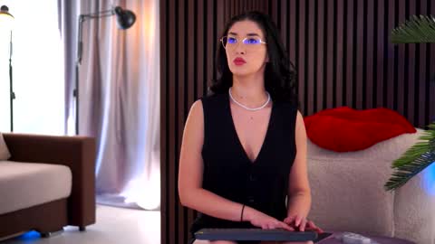 Dalia online show from 11-24-25, 10:26