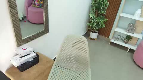 Dalila  online show from 11-21-25, 06:28