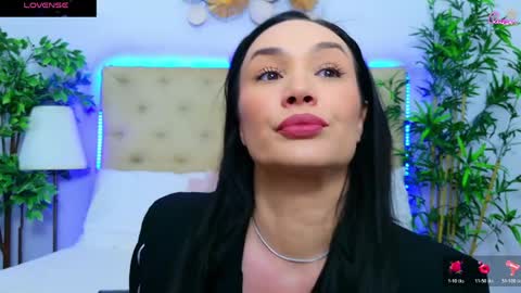 daliyaa_ online show from 04-27-26, 12:03