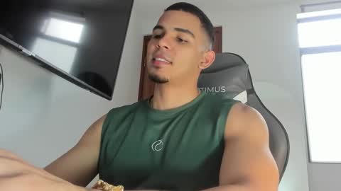 Snapshot of dalton111_ chatting on 10-24-25, 02:02 Dalton online show from 10-24-25, 02:02