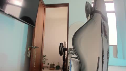 Snapshot of dalton111_ chatting on 11-13-25, 12:48 Dalton online show from 11-13-25, 12:48