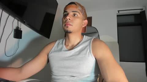 Snapshot of dalton111_ chatting on 01-09-26, 08:39 Dalton online show from 01-09-26, 08:39