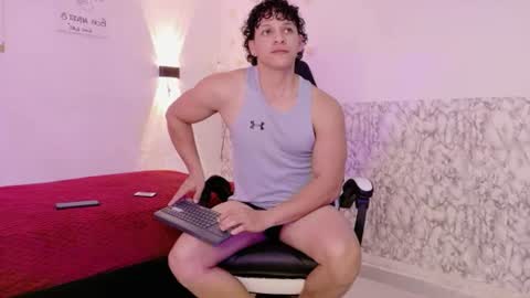 Snapshot of dalton_bigcock chatting on 06-10-26, 05:34 dalton_bigcock online show from 06-10-26, 05:34